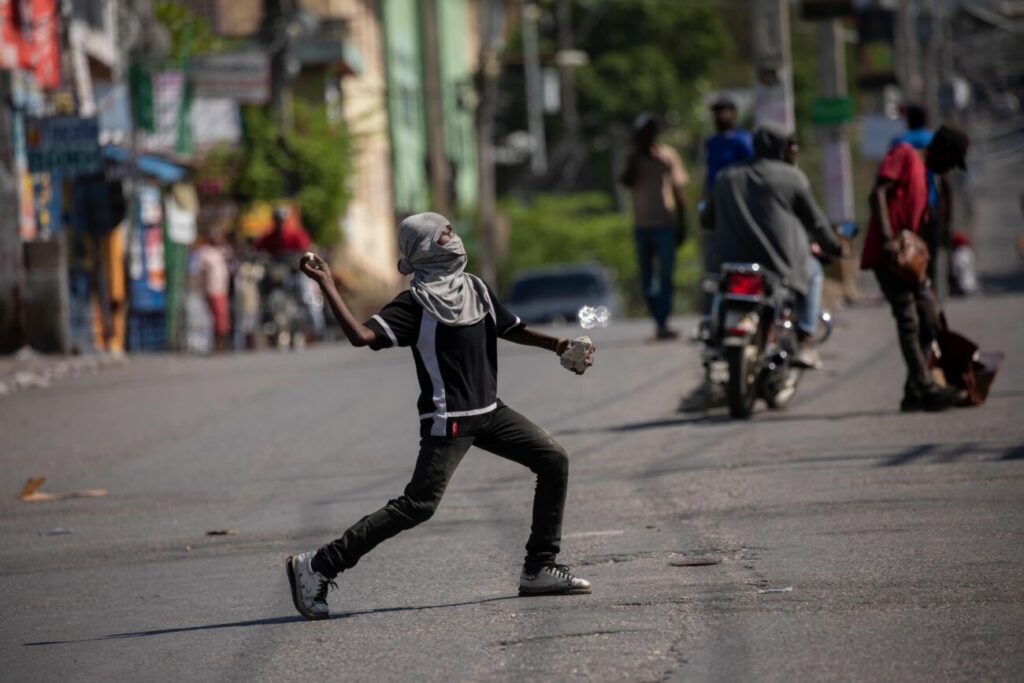 Les gangs causent des troubles dans la capitale de Port-au-Prince en Haïti.